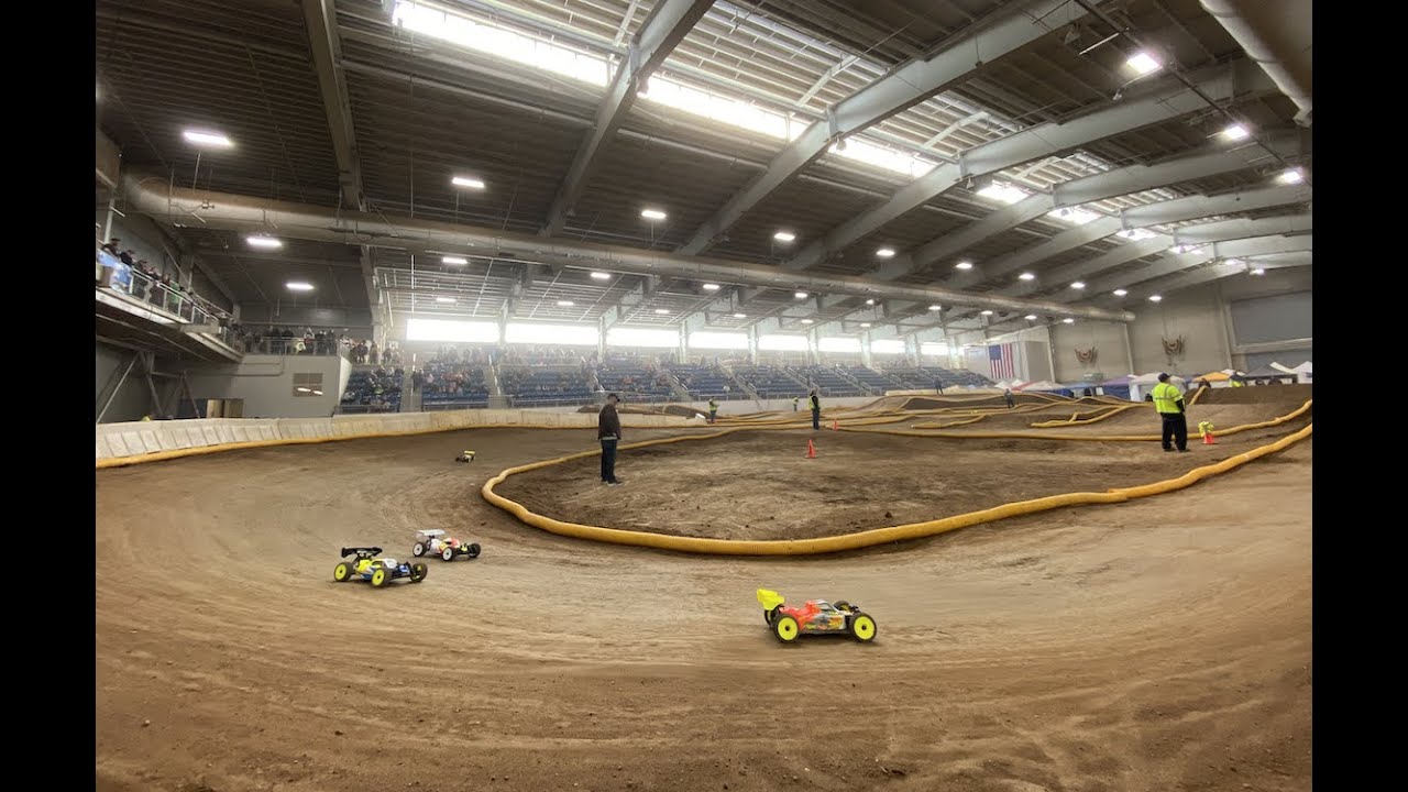 HUGE INDOOR RC RACE - MOTORAMA 2022