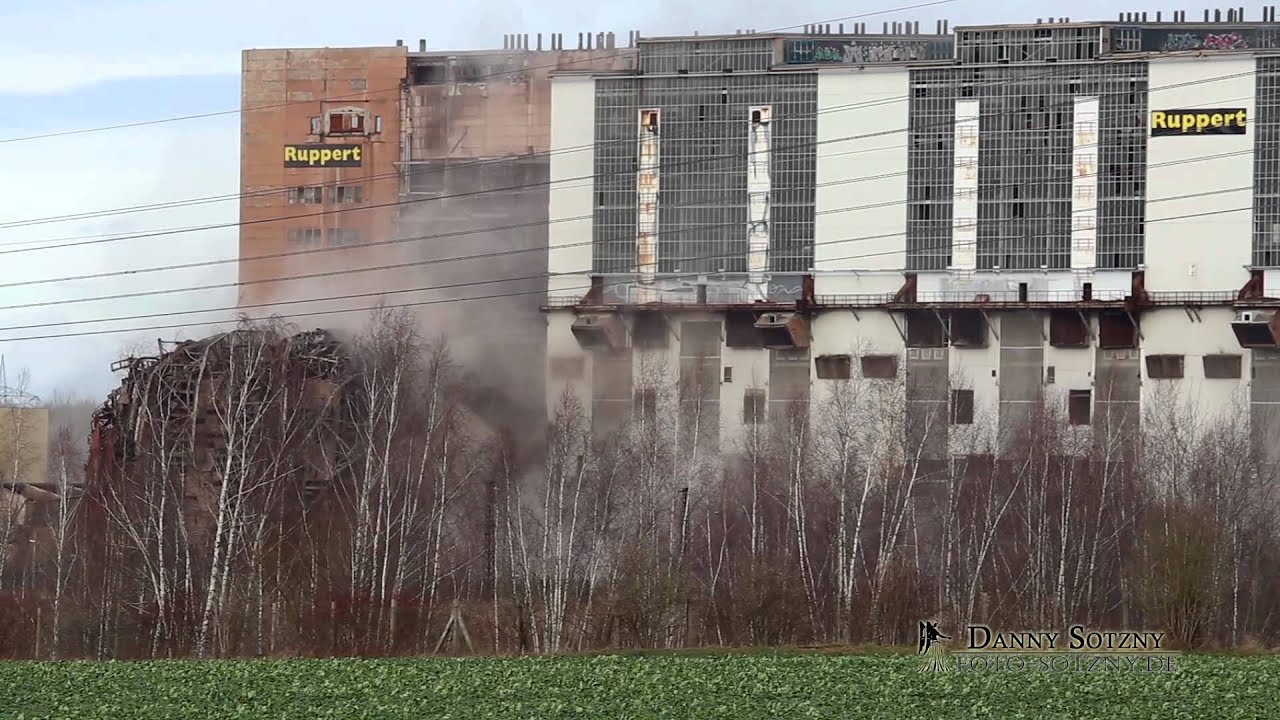 Sprengung Kesselhaus 1 vom Kraftwerk Thierbach
