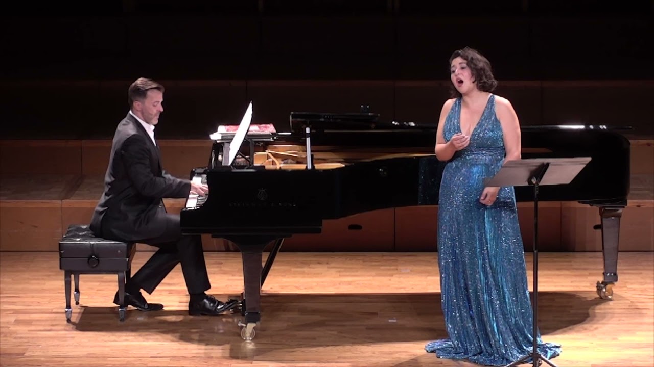 Jesús Guridi. Goizeko eguzki argiak. Adriana González, soprano - Iñaki Encina Oyón, piano