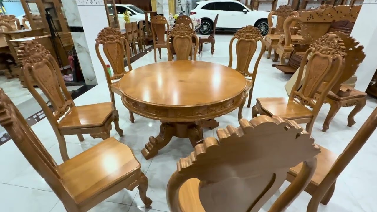 Bàn ￼tròn 8 ghế gõ đỏ mặt 3p 48tr giao về Phước Lợi bến lức.Lh0938 49 59 39 mua Sp.