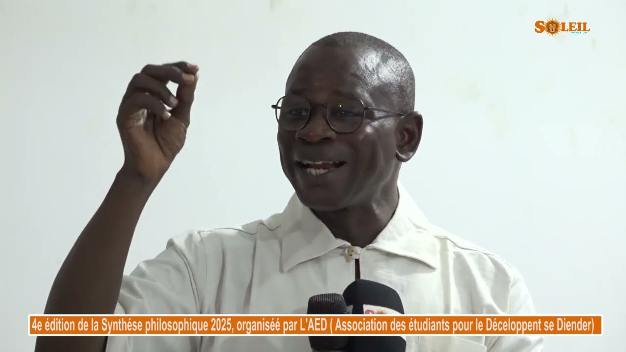 Synthèse philosophique : 4e édition organisée par L'AED diender animé par Pr Djiby Diakhate