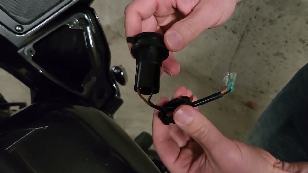 Kawasaki Vaquero - 12v Power Outlet Installation