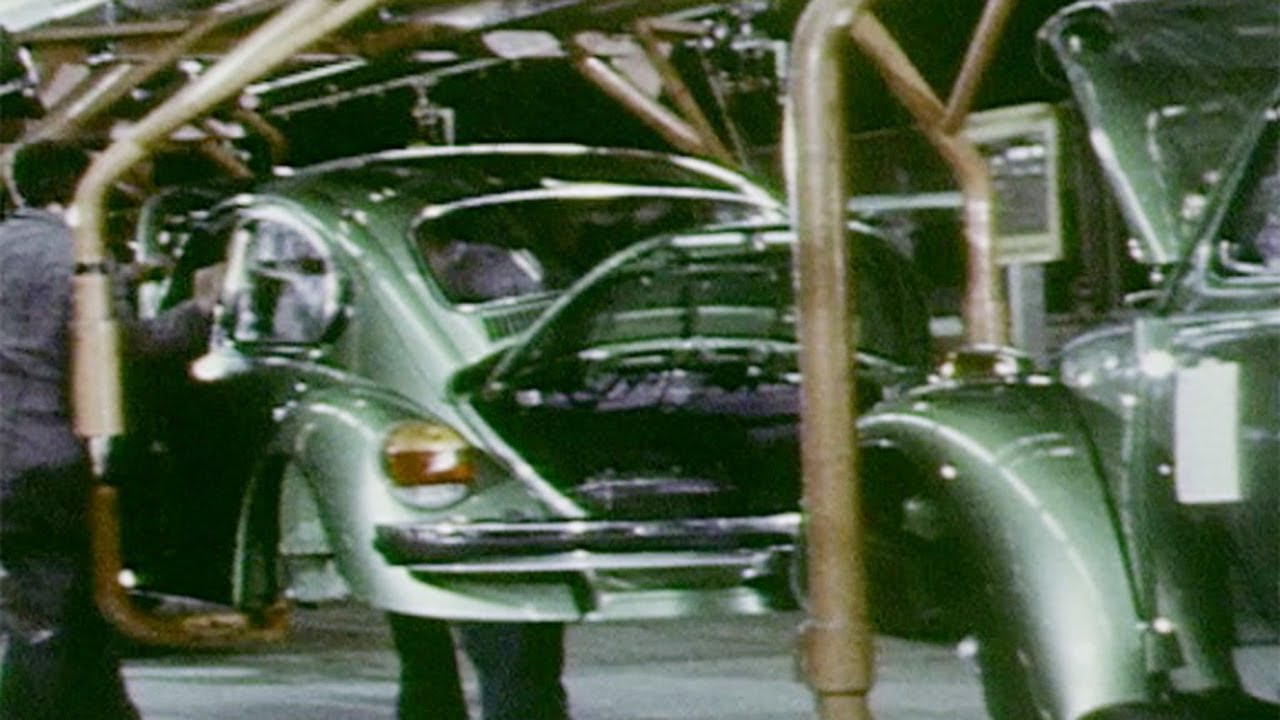 1973 Volkswagen Beetle - Production Line