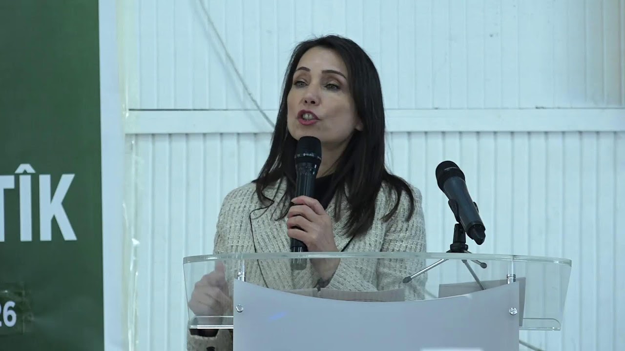 Eş Genel Başkanımız Tülay Hatimoğulları, Doğubayazıt’ta halk toplantısında konuşuyor