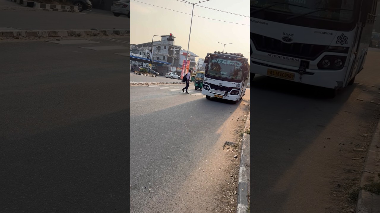 Pedestrian Vs Bus😡