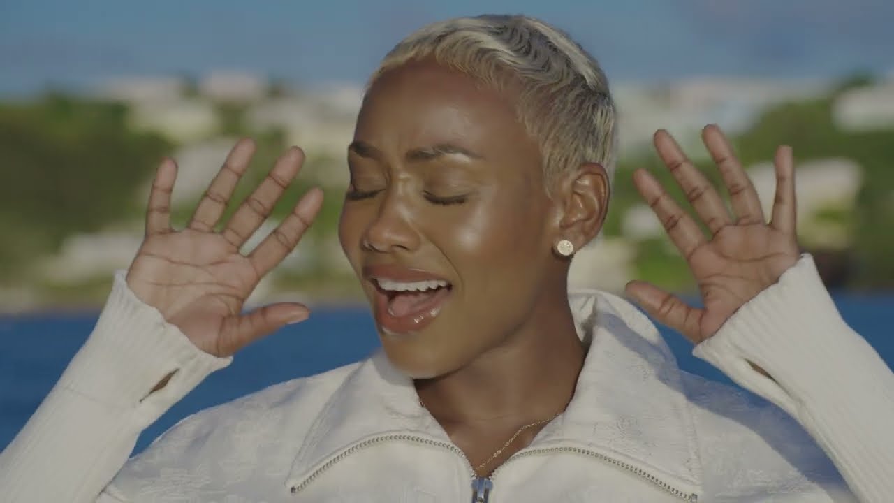 Nailah Blackman - Desert Flower (Offical Music Video)