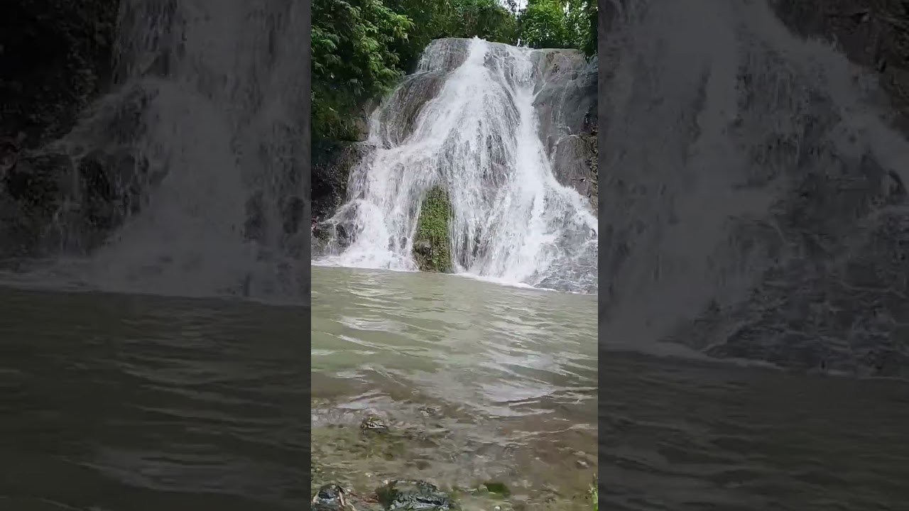 Waterfalls and lullabies piano music