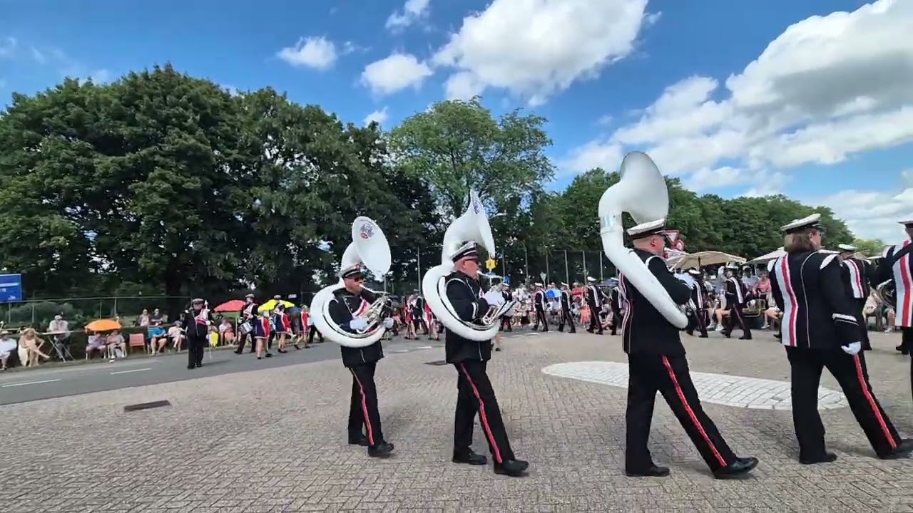 Apollo Goor tijdens de Grote Optocht in Goor 2025