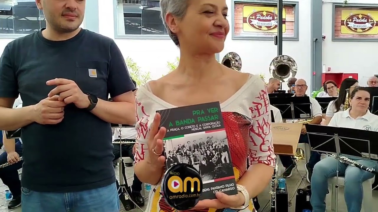 BANDA SANTA CECILIA SE APRESENTA NO MERCADÃO MUNICIPAL RECEPCIONANDO COMITIVA ITALIANA DE CAMPOBASSO