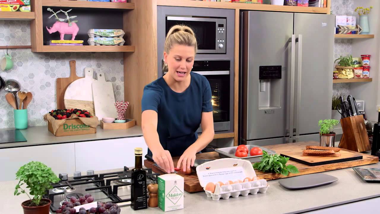 Everyday Gourmet with Justine Schofield - Eggs Baked in Tomatoes