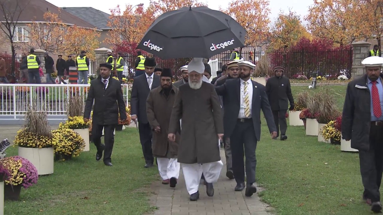Huzoor's Tour of Canada 2016 - Part3