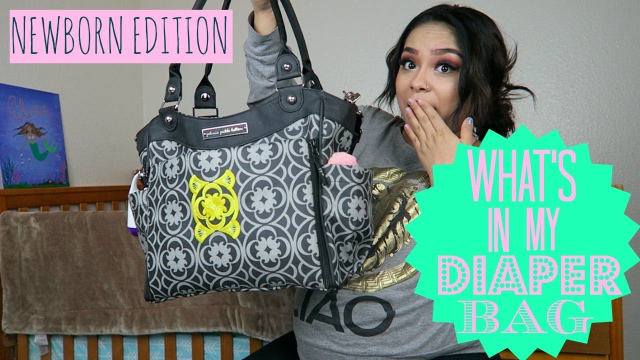 WHAT'S IN MY DIAPER BAG! | NEWBORN EDITION!