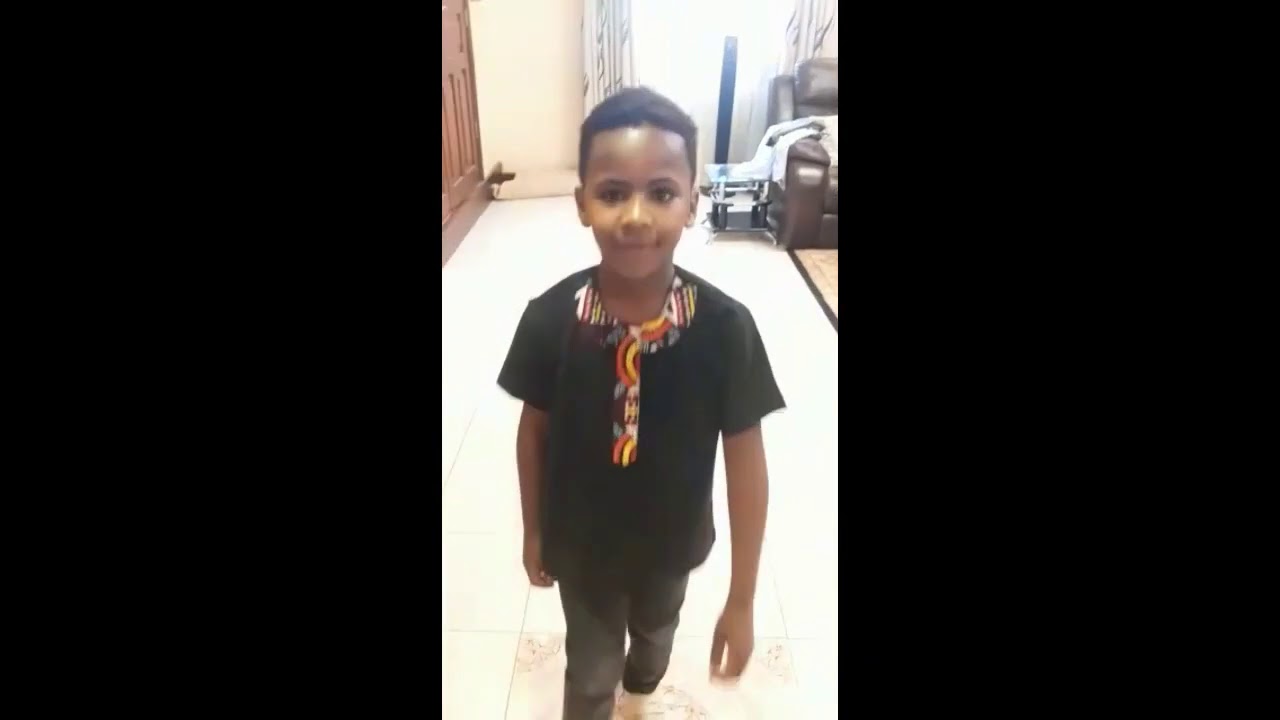 LAKEWOOD EMERALD GRADE 2 FASHION SHOW  :CAT WALKING EDITION