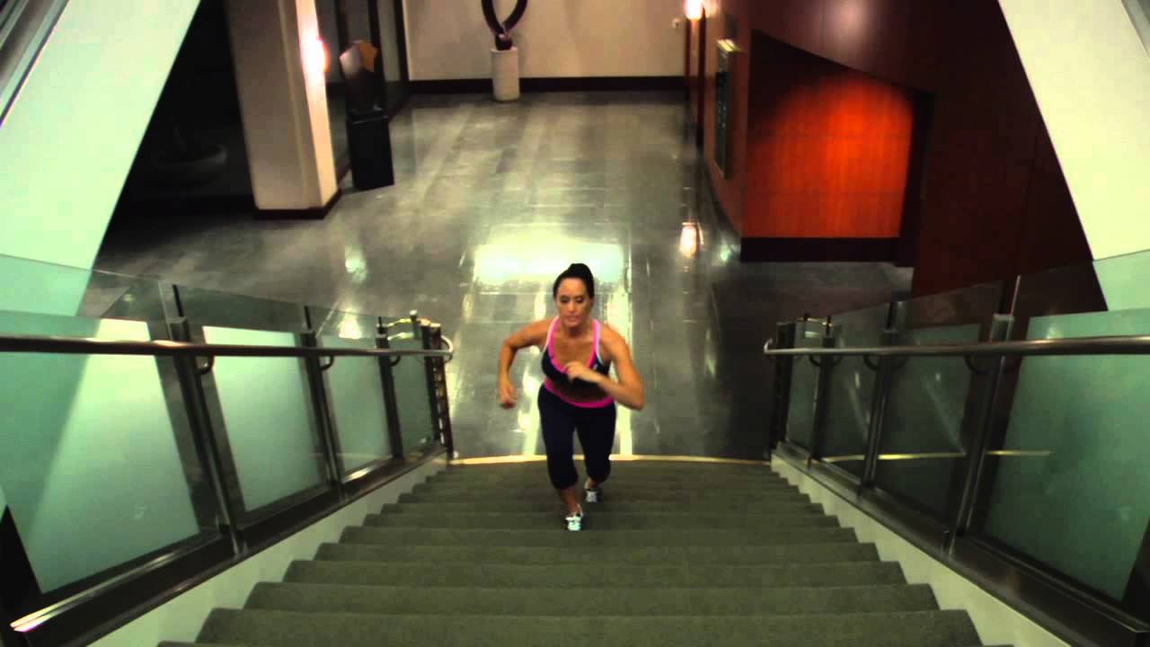 Climbing Stairs for a Flat Stomach : Getting in Great Shape