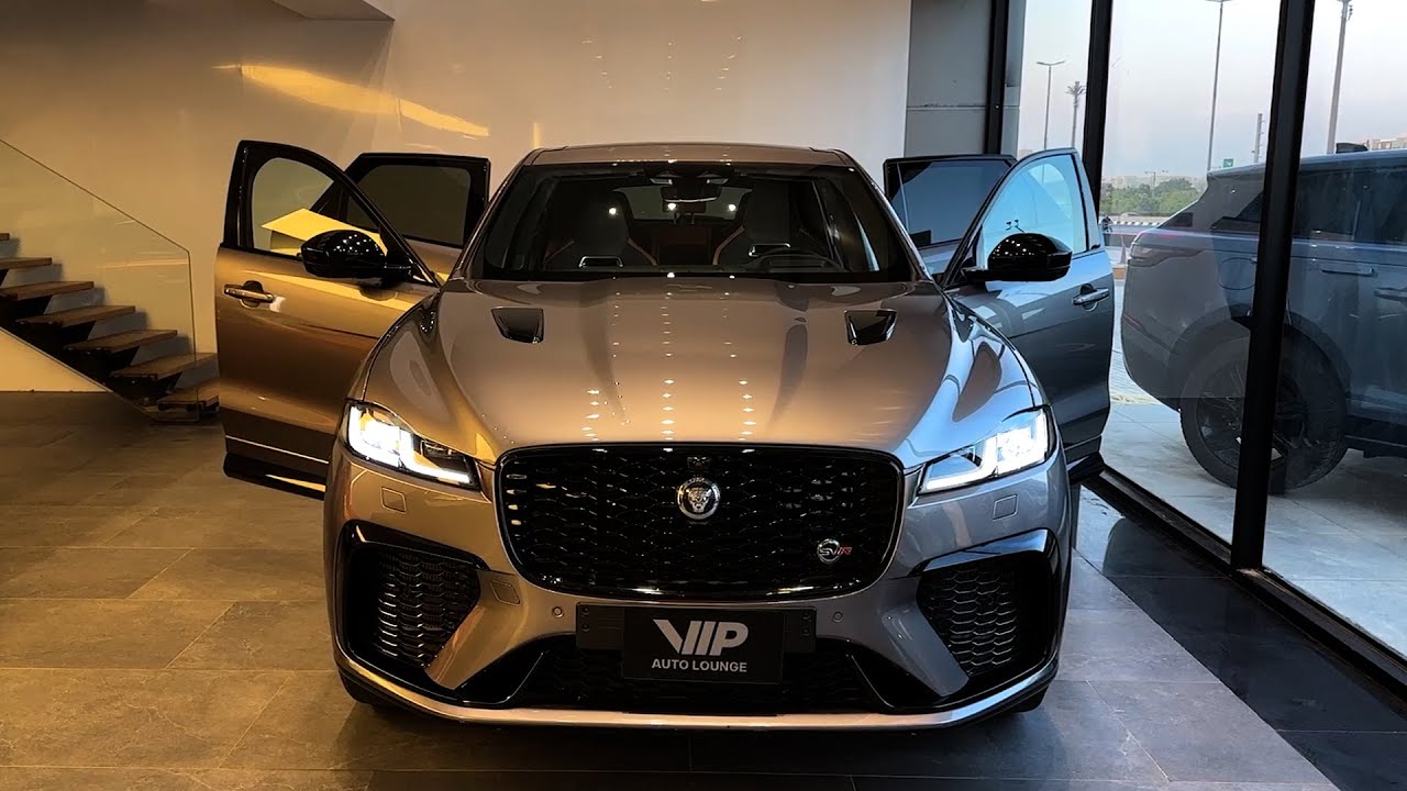 2024 Jaguar F-Pace SVR - Sound, Interior and Exterior