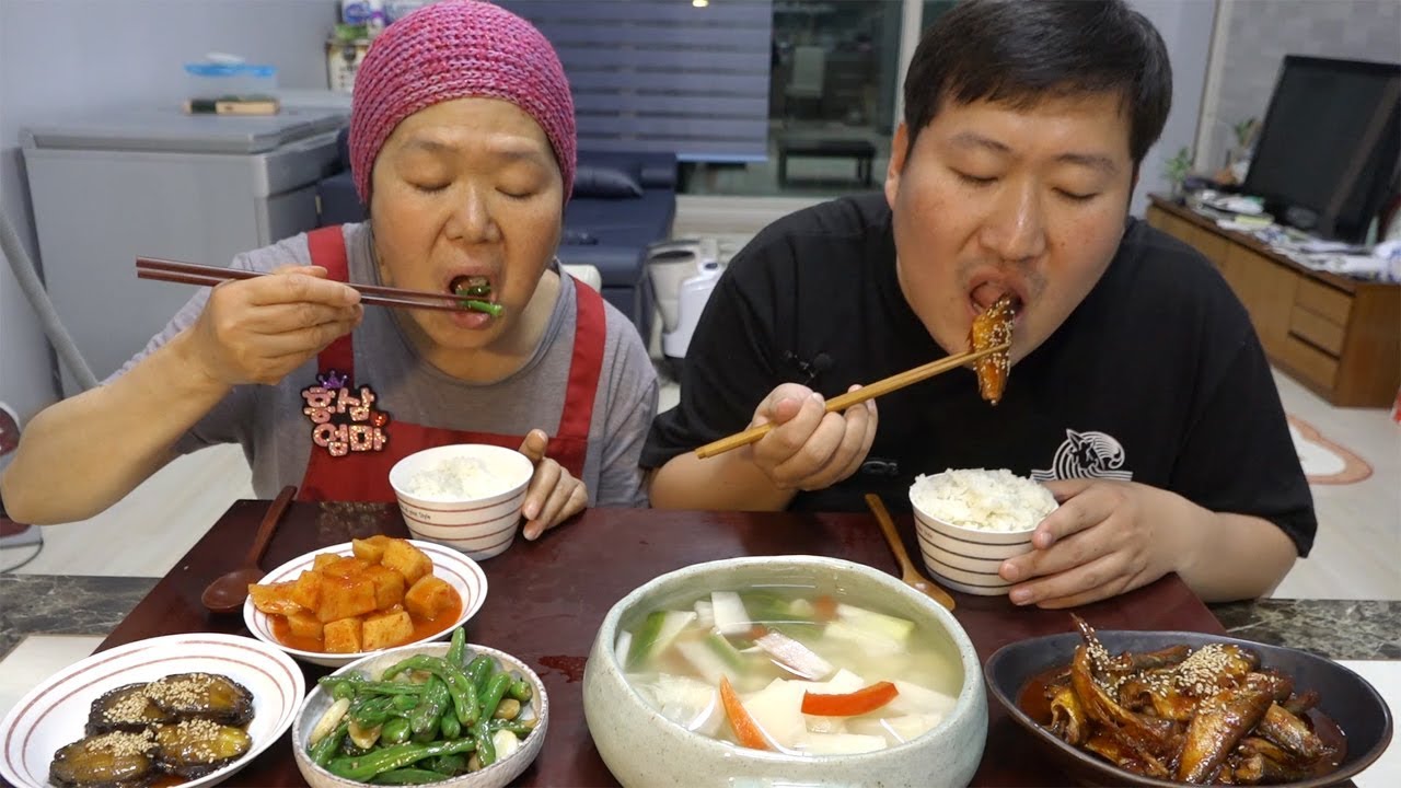 어머니와 함께~[[물김치,전복장조림,꽈리고추볶음,도루묵조림]] 요리&먹방!! - Mukbang eating show