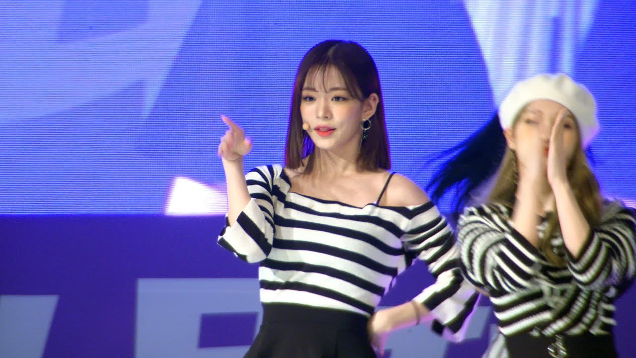 190515 프로미스나인 (fromis_9) - 두근두근 (DKDK) 직캠(Fancam) @선문대학교 축제 4K 60P by KKAO