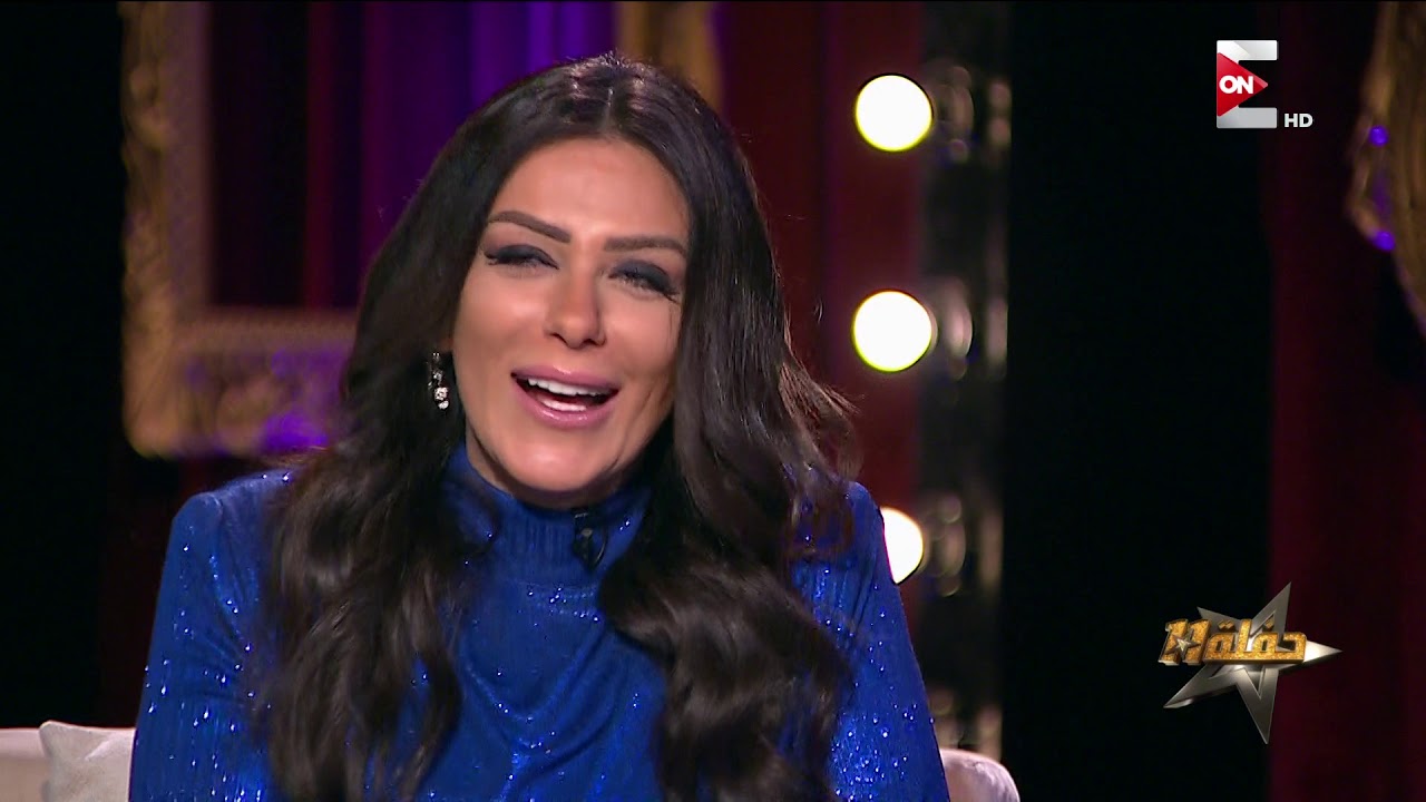 حفلة 11 - شاهد إنجي المقدم تتحدث الإيطالية بطلاقة .. وتعلق : أنا  