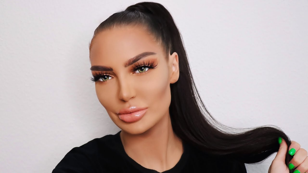 Sleek Chic Ponytail Tutorial