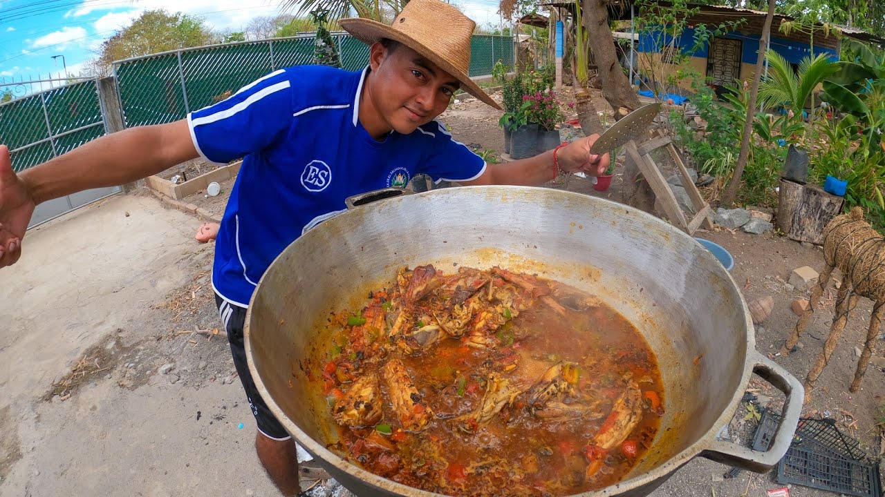 Como Cocinar Iguana Y Garrobo Al Estilo Salvadoreño