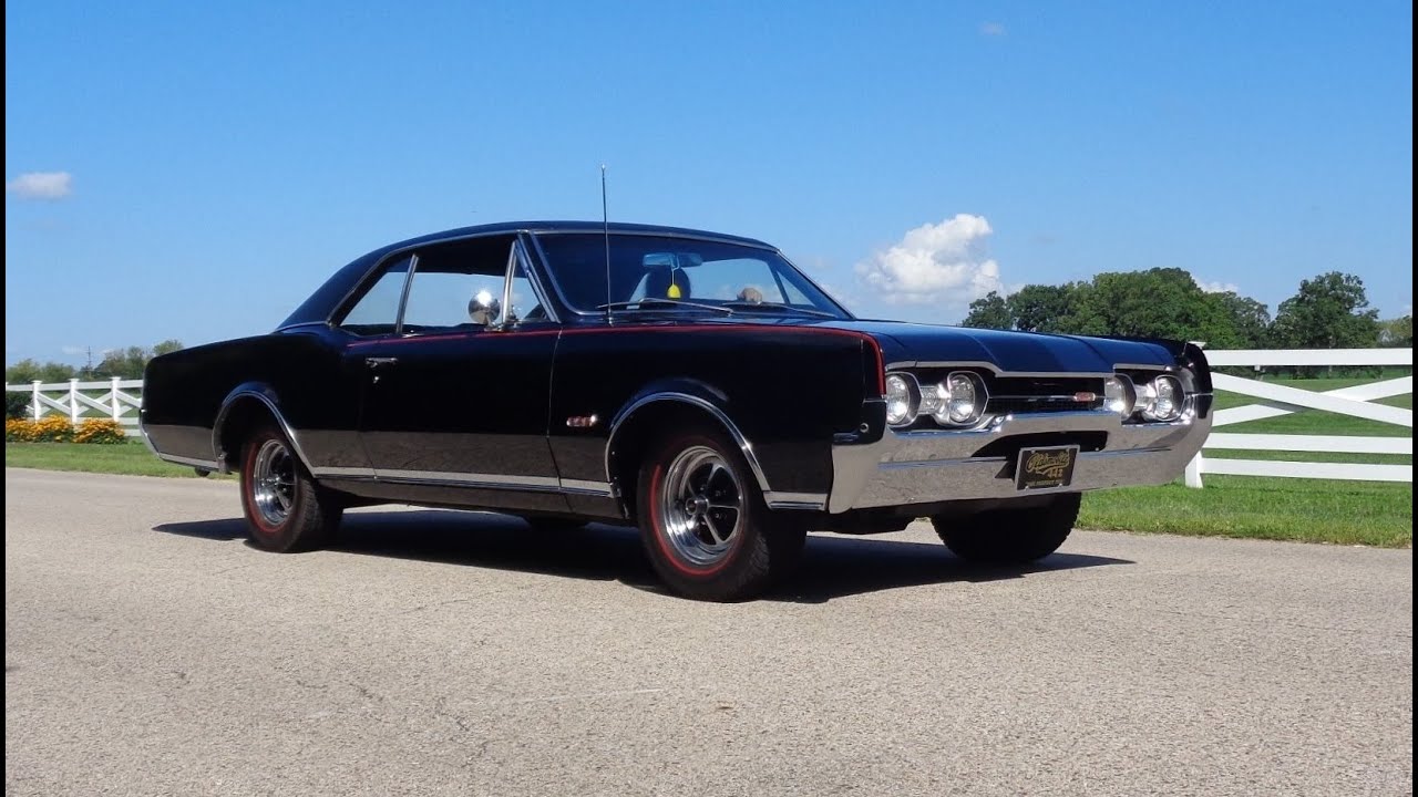 Oldsmobile 1967 Olds Cutlass 442 Holiday Coupe в черном цвете и история Ride on My Car с Лу Коста...