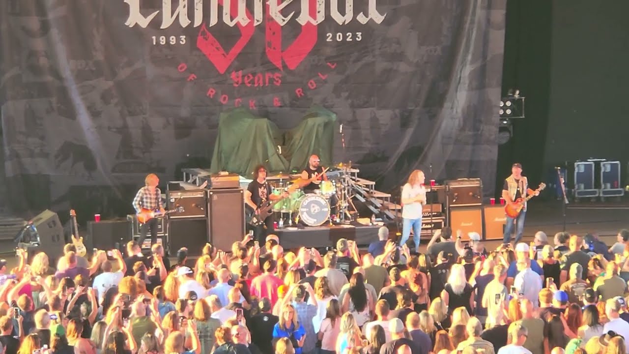 Candlebox - Far Behind (Live) 2023