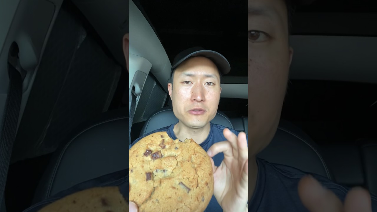 Costco vs Subway Cookie 🍪
