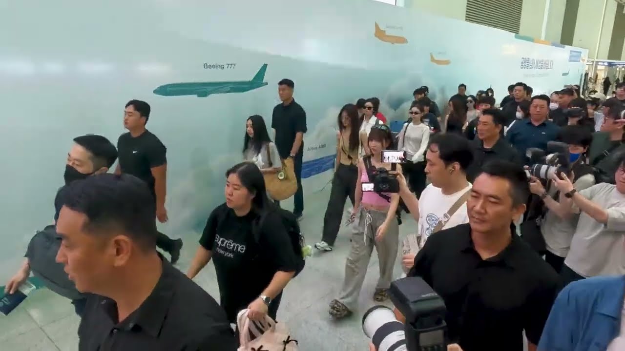 Twice Departing Korea from Inchon Airport on July 31st, 2025 250731 #출국 #트와이스