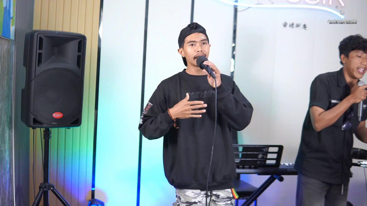 Andrian live musik At Andrian Musik