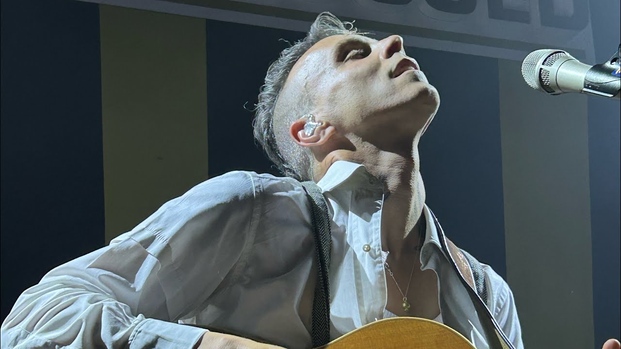 Asaf Avidan - My Old Pain - Zermatt Unplugged - April 12th, 2023