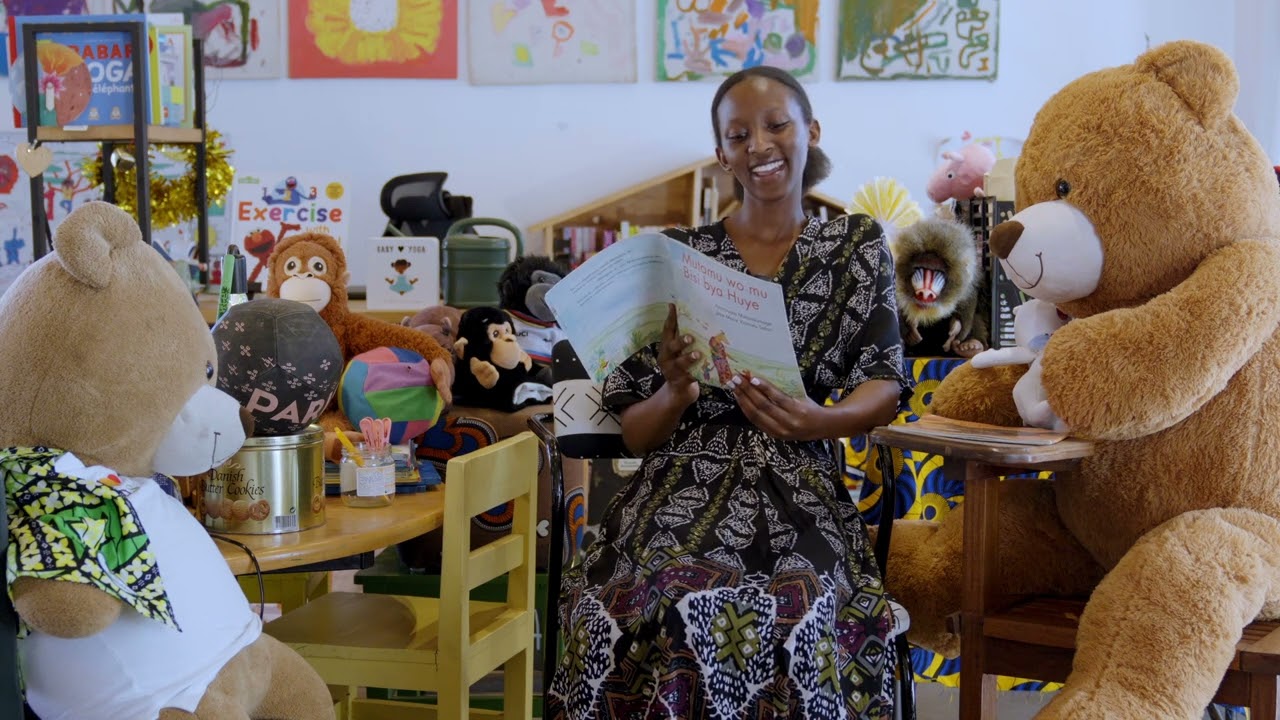 Sister Kinyange Reads “Mutamu wo mu Bisi bya Huye” | Rwanda Bookmobile Storytime