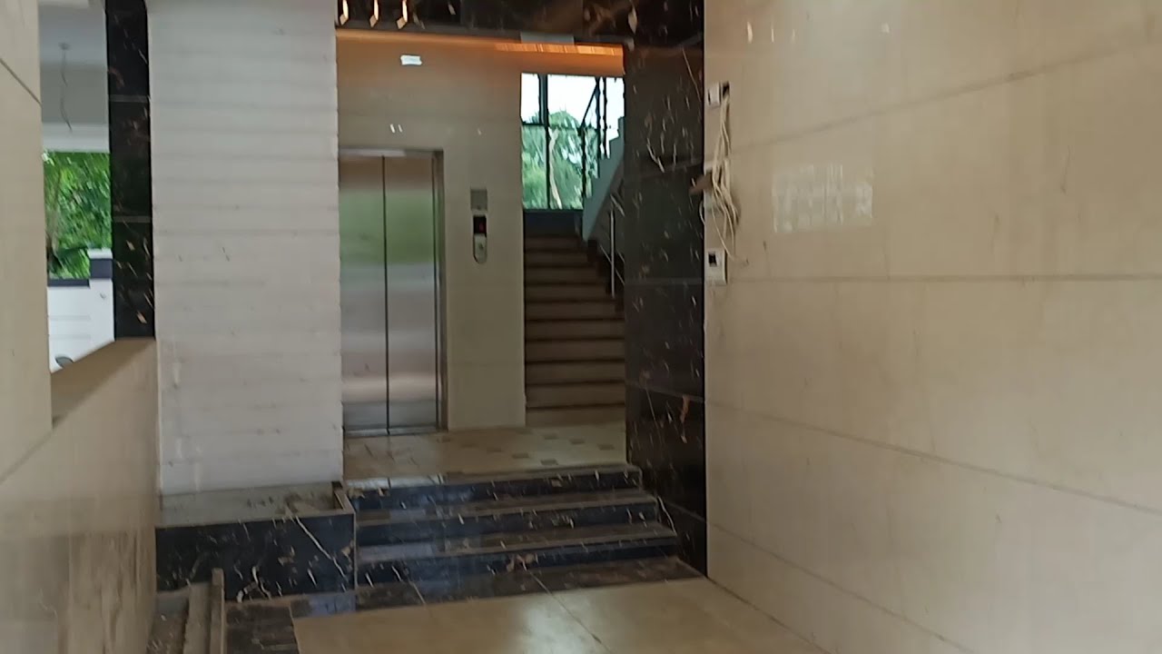 सर्वात BEST 2BHK टॉवर फ्लॅट आकर्षित आणि आधुनिक सुविधा ( Premium and Luxurious Flat)