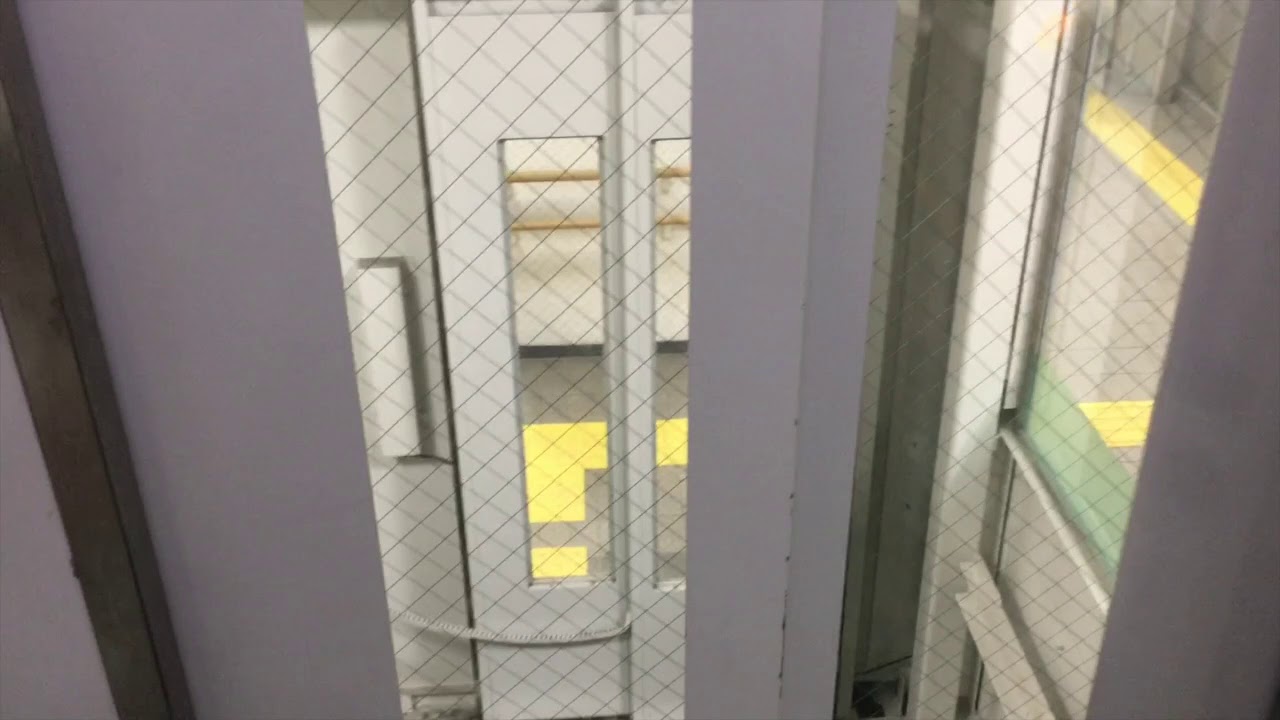 JR中津駅のエレベーター