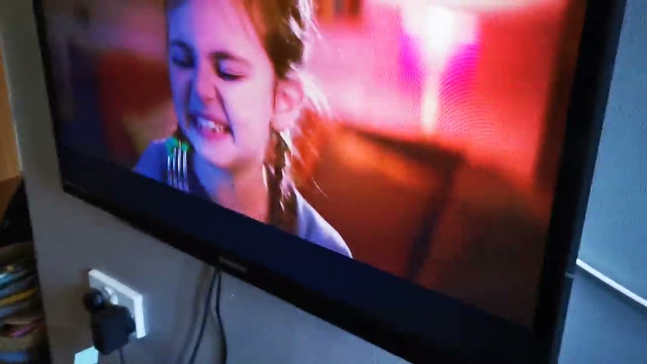 Ads on Channel 5 But every time the ad ends Sonic 2 Comes on!