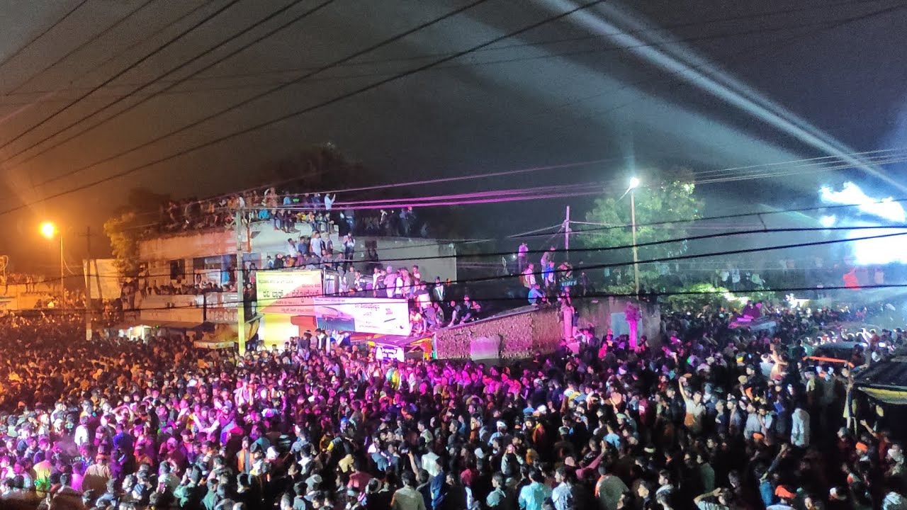 || King maker Sound 🆚 Vignaharta Sound pune || #shiggaon   2k23 || #crowd 🥵