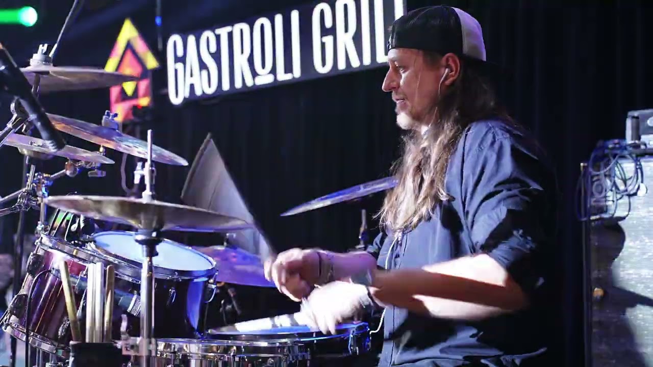 RAGE AGAINST THE MACHINE - KILLING IN THE NAME - LIVE DUO DRUM COVER (2x2 DRUM STUDIO)