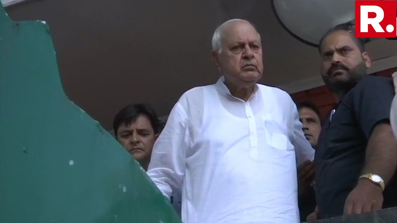 Farooq Abdullah Speaks To The Media Amid Congress' Jail Lie