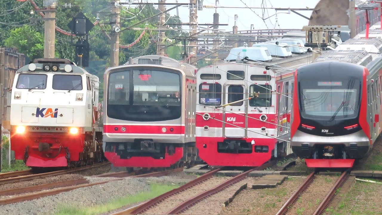 PASUKAN KERETA DI DIPO KERETA TERBESAR INDONESIA !! Ada KRL China, KRL INKA, JR 205 Marchen, TM 6000