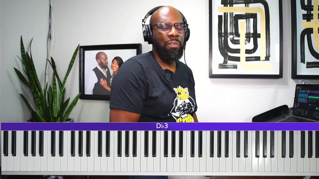 Upbeat Gospel Tutorial - The Lord Is Blessing Me - Piano Bass Split