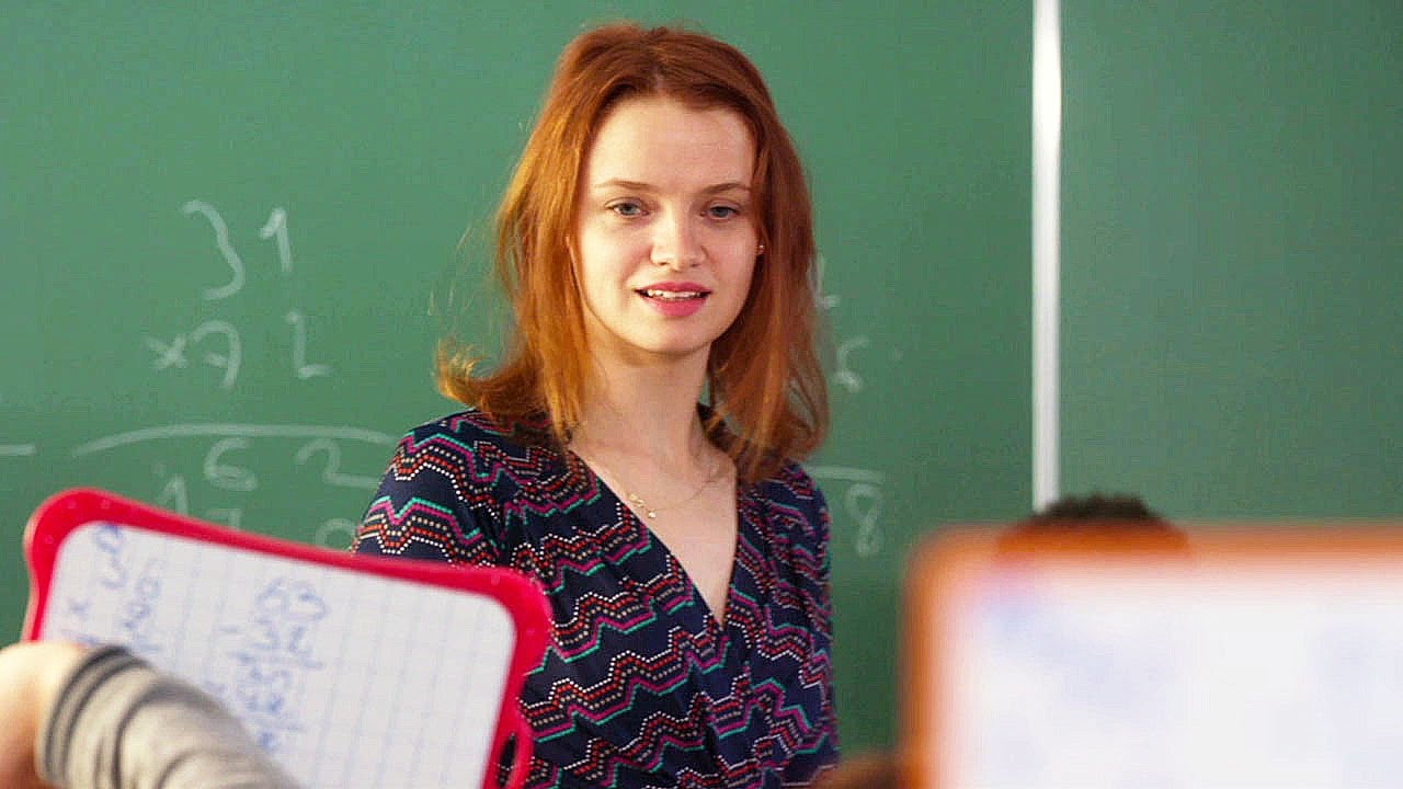 PRIMAIRE Bande Annonce (Sara Forestier ) - FilmsActu