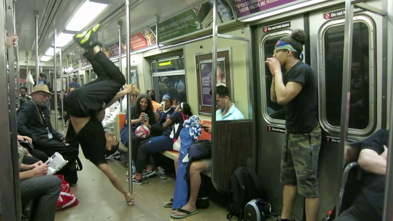 Hip Hop Dancers in NYC subway 2018