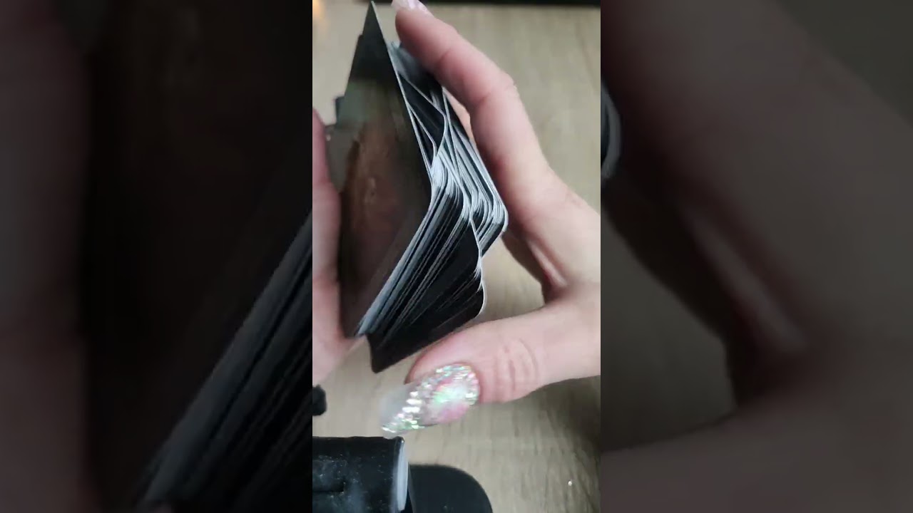 КТО ЗА ВАМИ НАБЛЮДАЕТ?