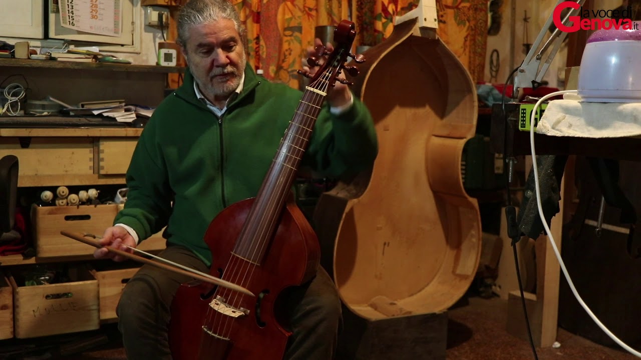 La musica di Maurizio Less e la sua viola da gamba