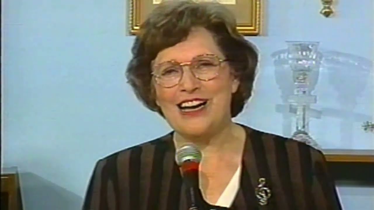 Faith Unlocks The Door | Martha Reed Garvin | Musical Memories