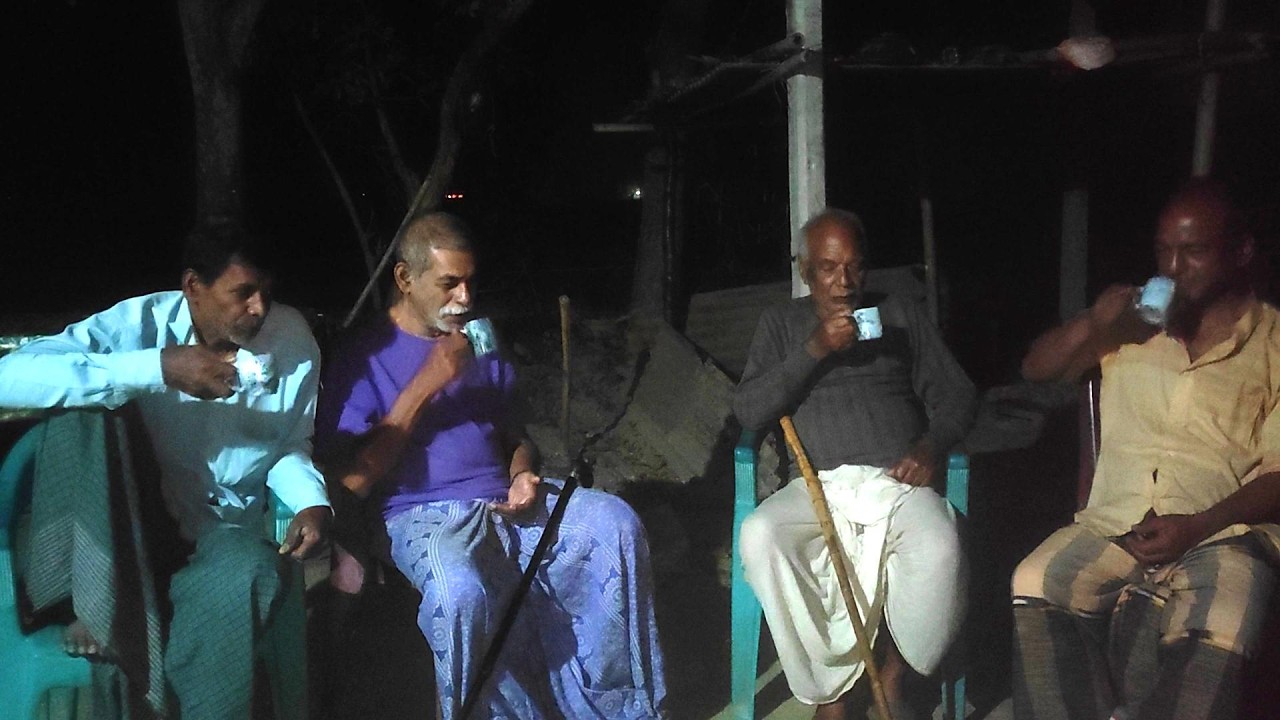 রাতের বেলায় জমজমাট চায়ের আসর 😍simple village vlog