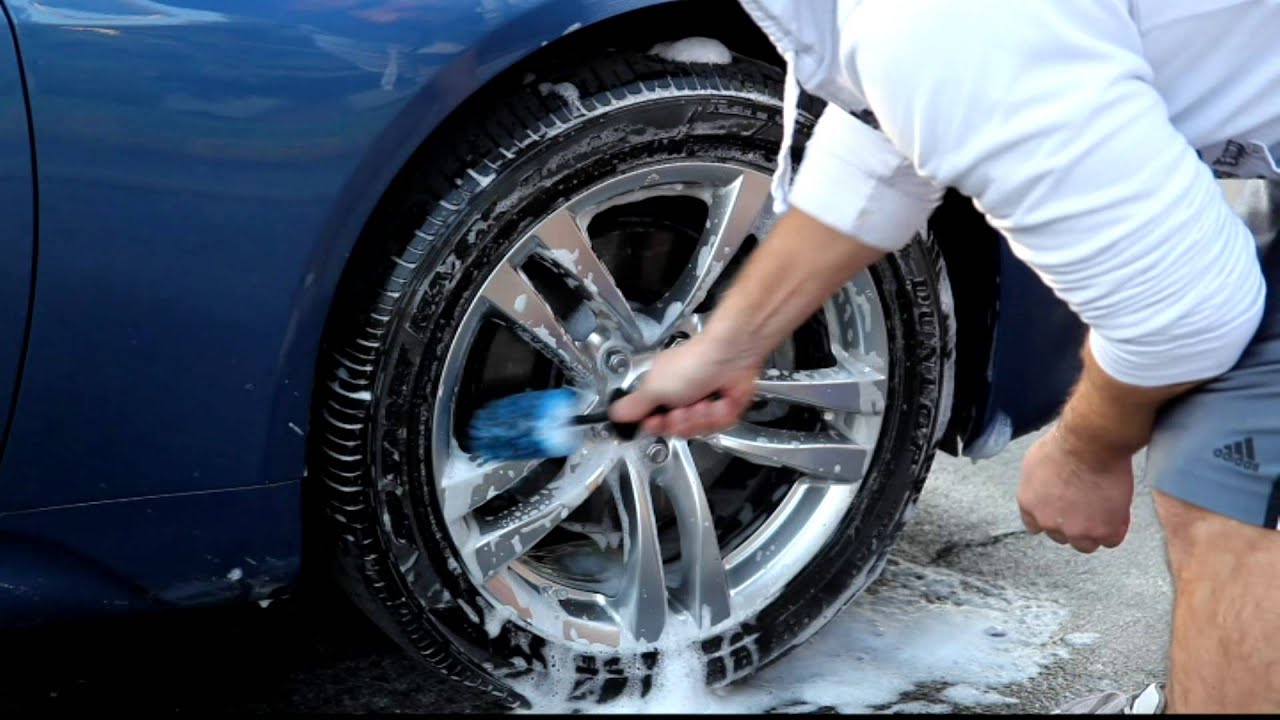 Make Cleaning Wheels, Tires and Wheel Wells Easy!
