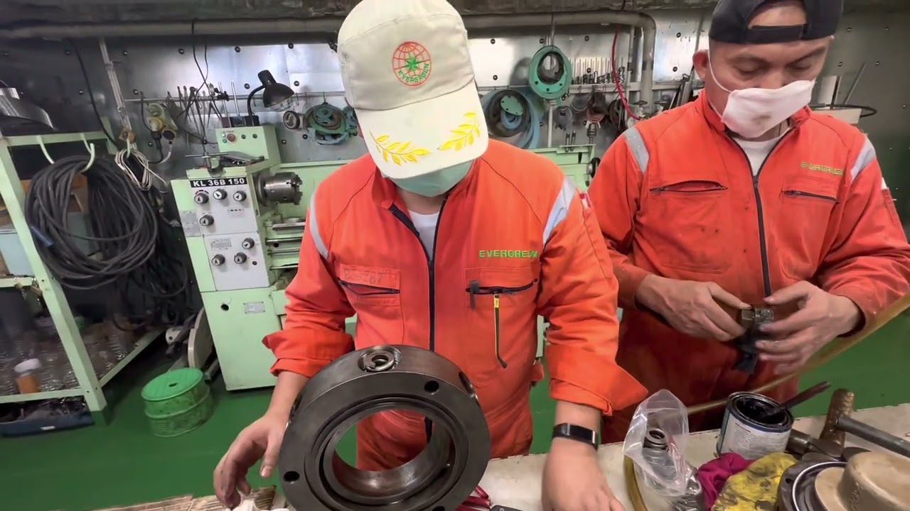 How to overhaul Purifier vertical shaft and horizontal shaft