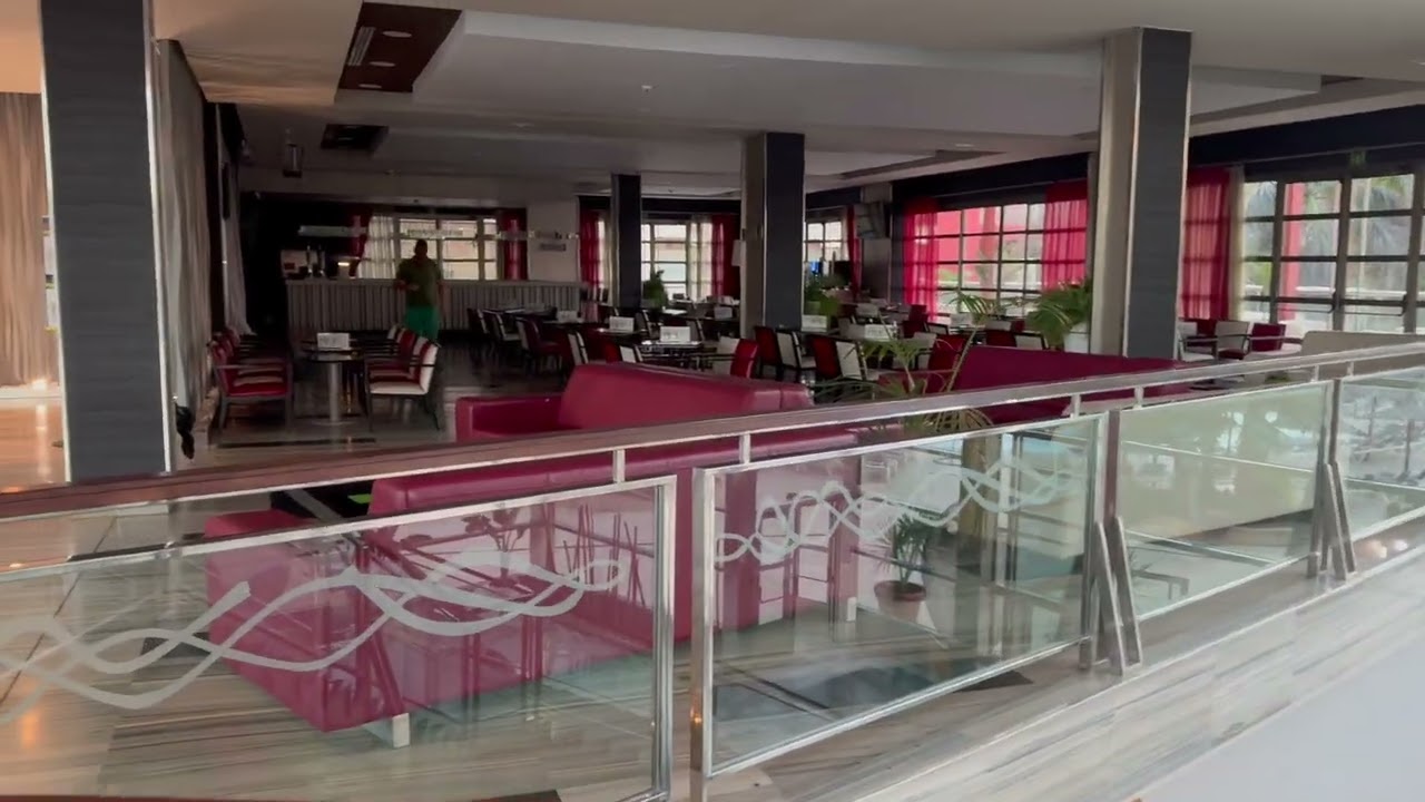 Elba Carlota Hotel