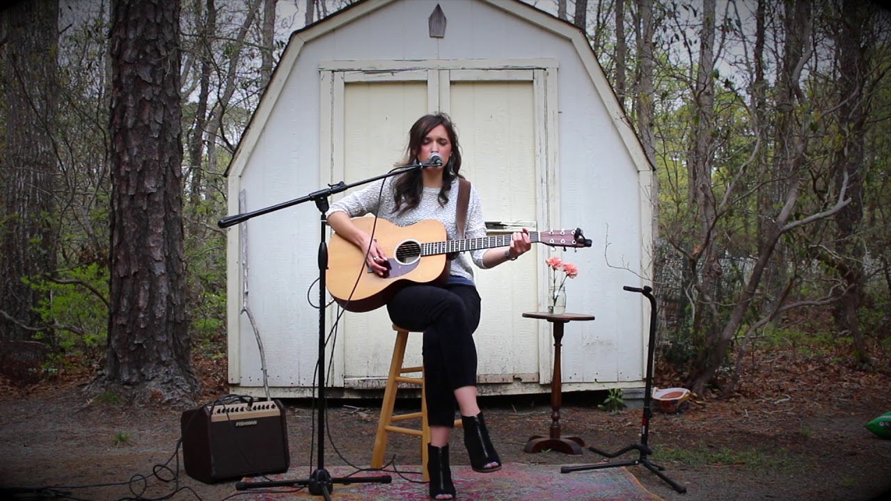 Sahara Moon - Angel From Montgomery by John Prine (Cover)