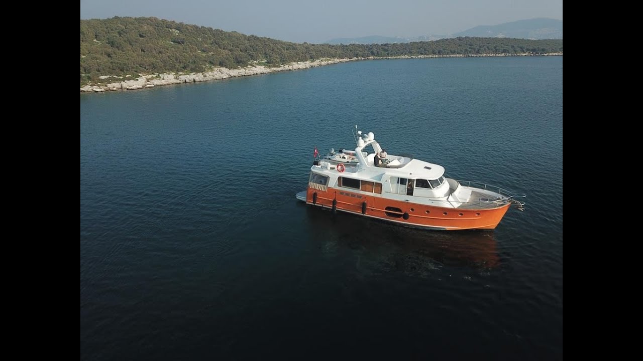 Видео обзор яхты BENETEAU SWIFT TRAWLER 52 “SEEWEED”